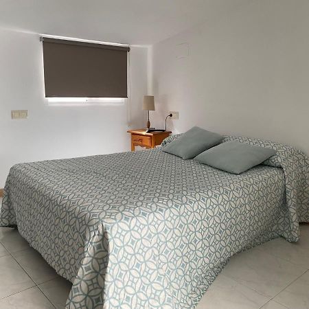 Apartamentos Oliva Caldas De Reis Exterior photo